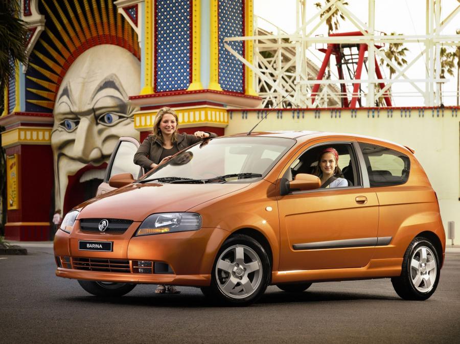  Holden Barina 3-Door 2005 года  (фото 10 из 21)